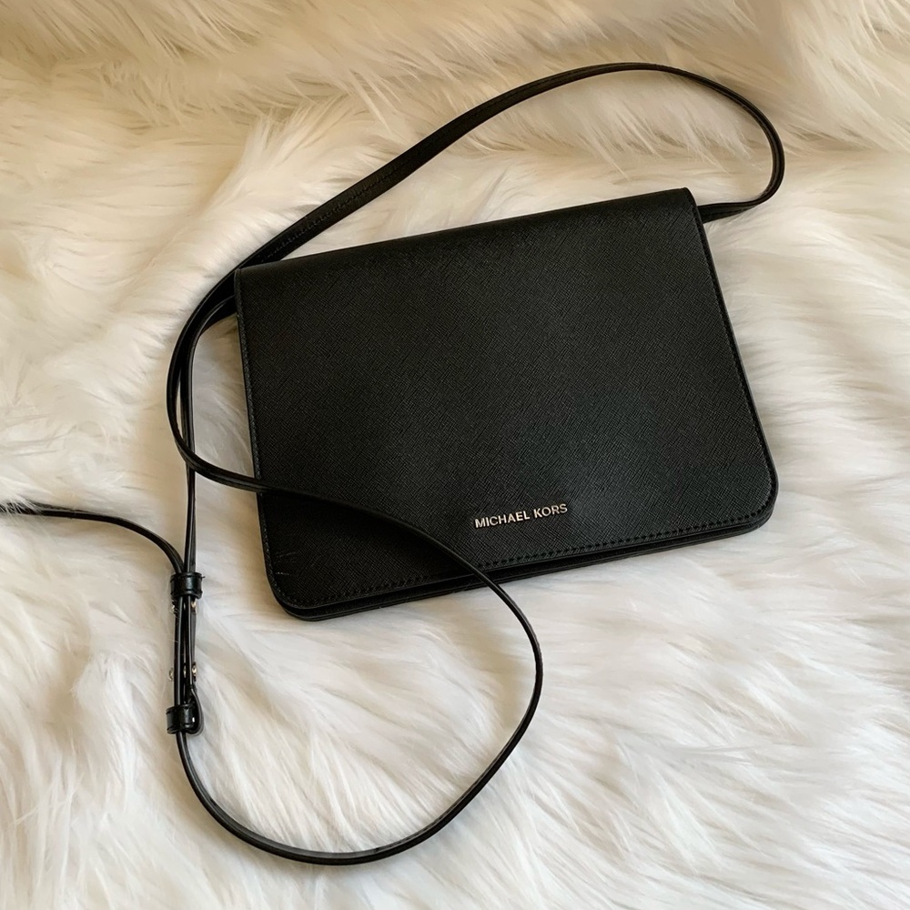 Michael Kors Slim Triple Crossbody